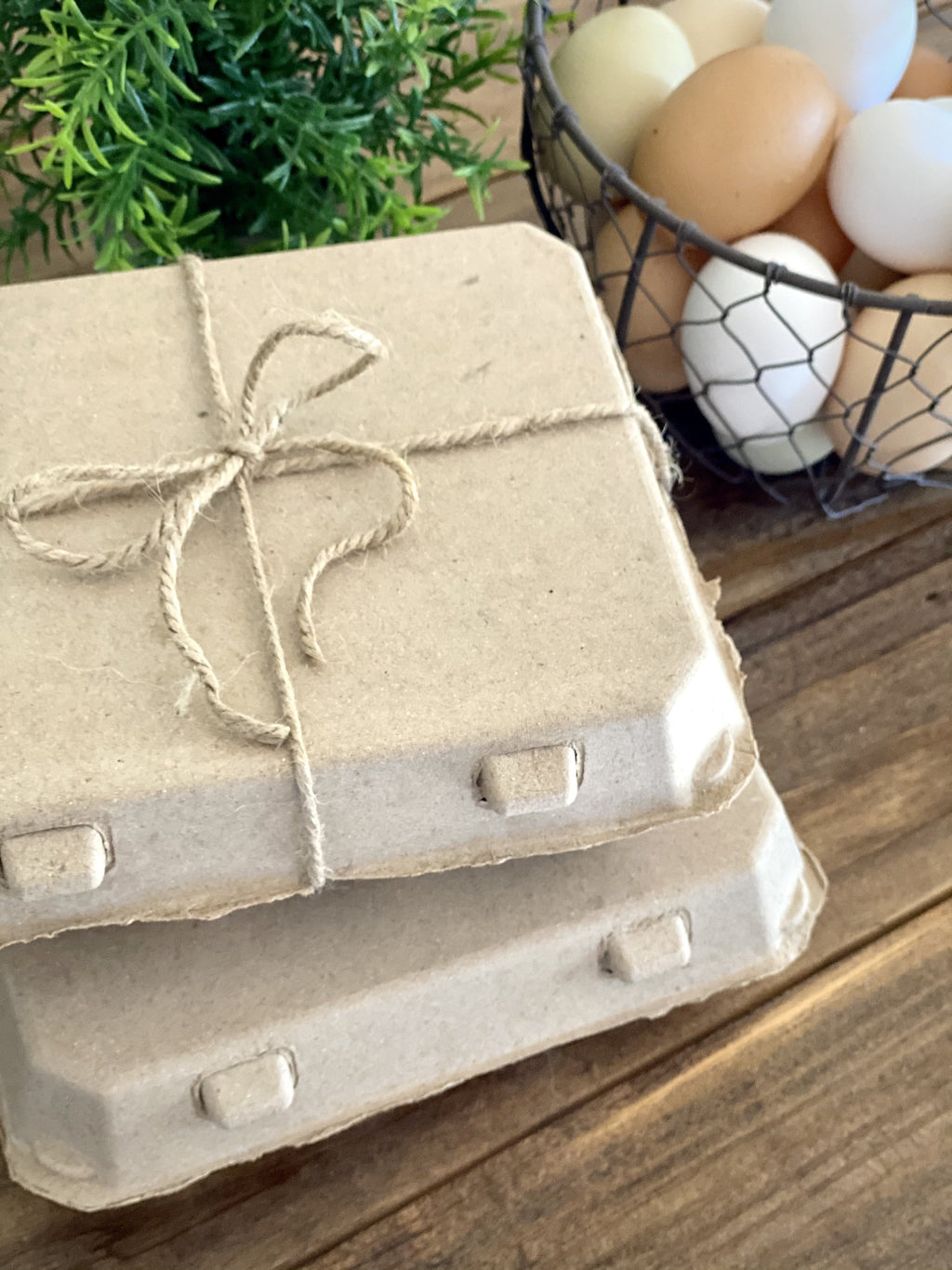 Henlay Vintage Blank Egg Cartons, Classic 3x4 Design, 2 Colors, 25, 65, 75, or 200 Pack